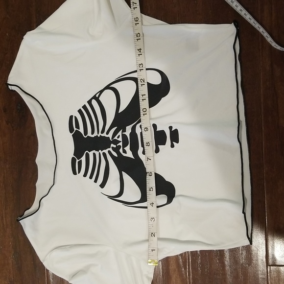 SHEIN Long Sleeve Skeleton Theme Crop Top - Picture 4 of 7